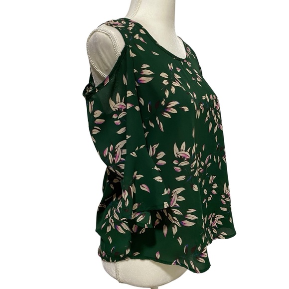 Sienna Sky Top Dark Green Leaf Print Blouse 3/4 Sleeve Cold-Shoulder Size Small - Picture 4 of 16